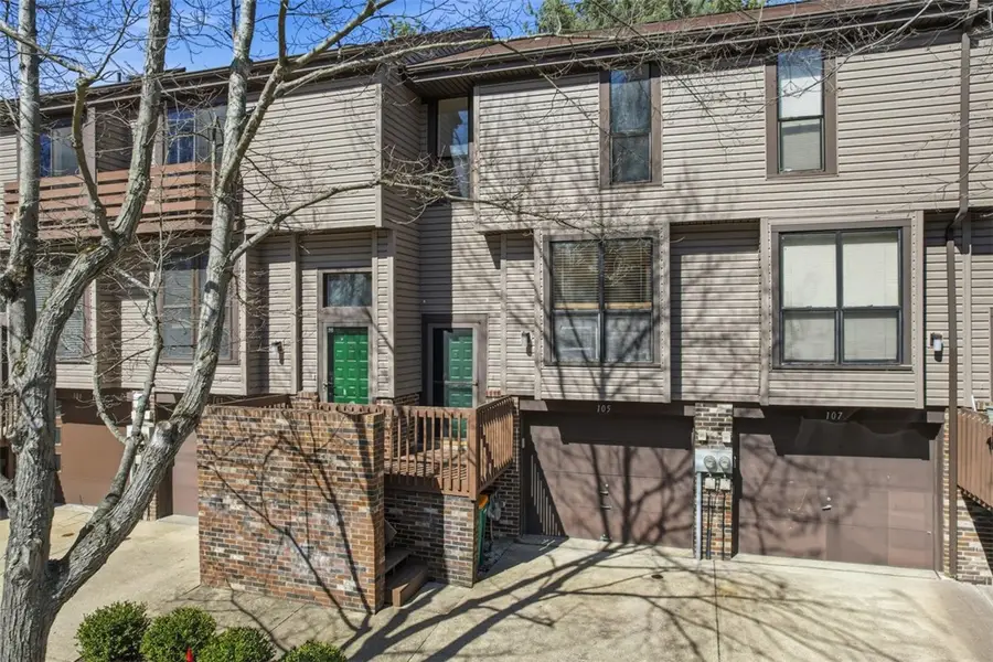 105 Laurel Ct, Pittsburgh, PA 15202 - #2