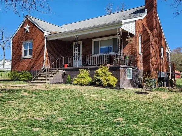 1319 Mount Pleasant Rd, West Newton, PA 15089