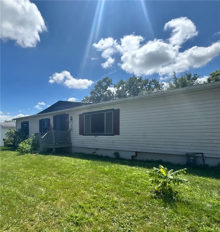 207 E 4th Ave, Latrobe, PA 15650 - #3