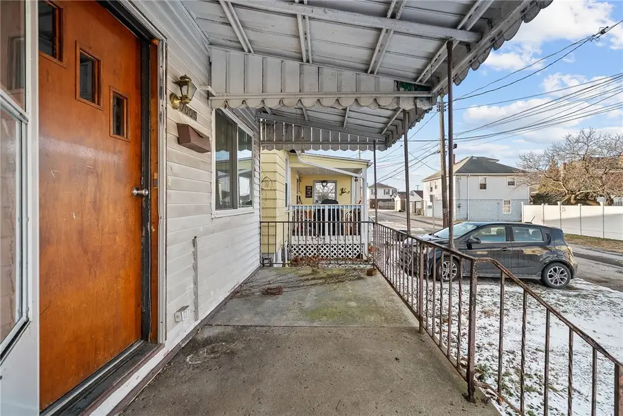7005 Vivianna St, Pittsburgh, PA 15225 - #3