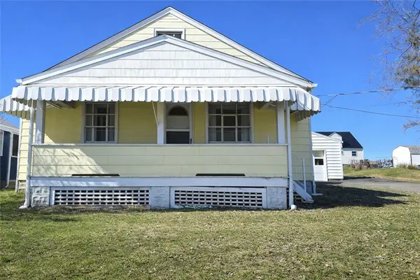 719 Christy Ave, Ford Cliff, PA 16228