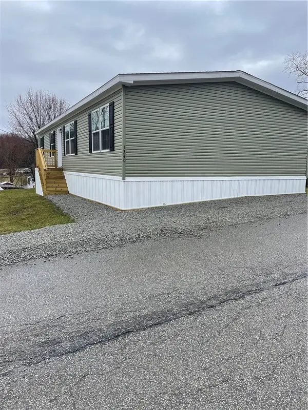 1340 Hilltop Drive, Bulger, PA 15019