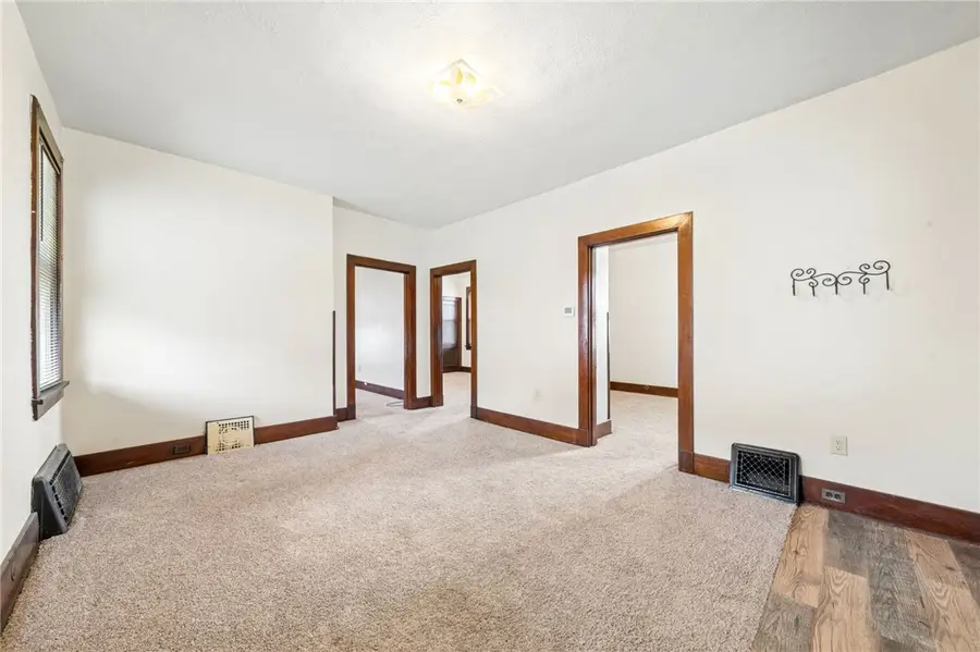 145 Latimer Ave, Strabane, PA 15363 - #2