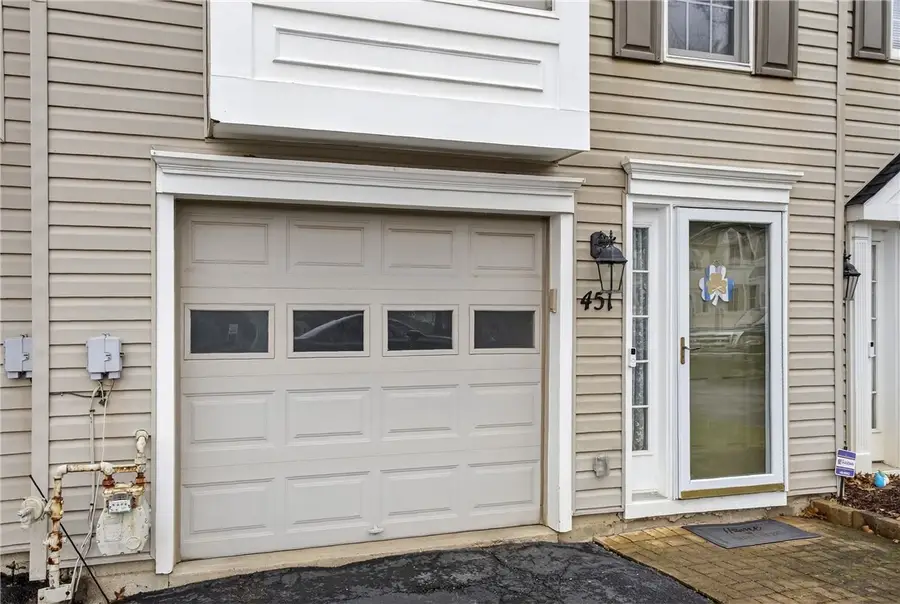 451 Cherryhill Dr, Bridgeville, PA 15017 - #2