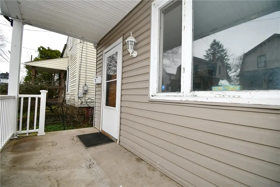 17 Dean St, Carnegie, PA 15106 - #3