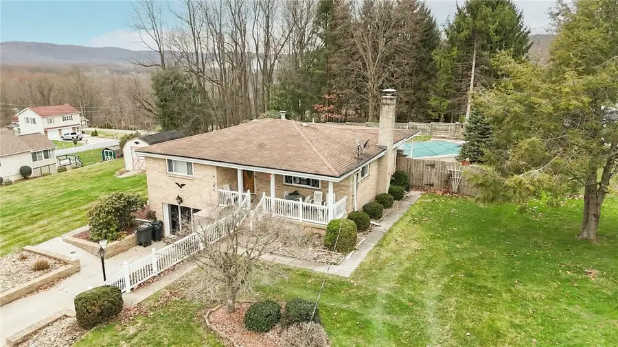 616 Barbara St, Seward, PA 15954 - #2