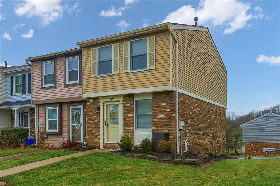 7812 Lafayette Square, Aliquippa, PA 15001 - #2