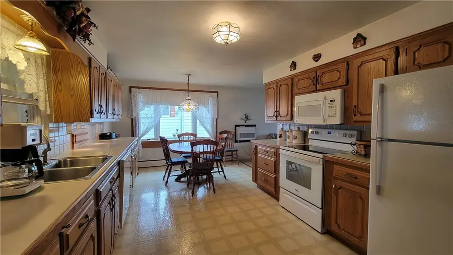 330 Clark Street, Hooversville, PA 15936 - #3