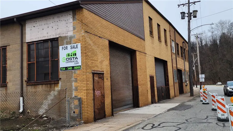 2121 5th Ave, McKeesport, PA 15132 - #2