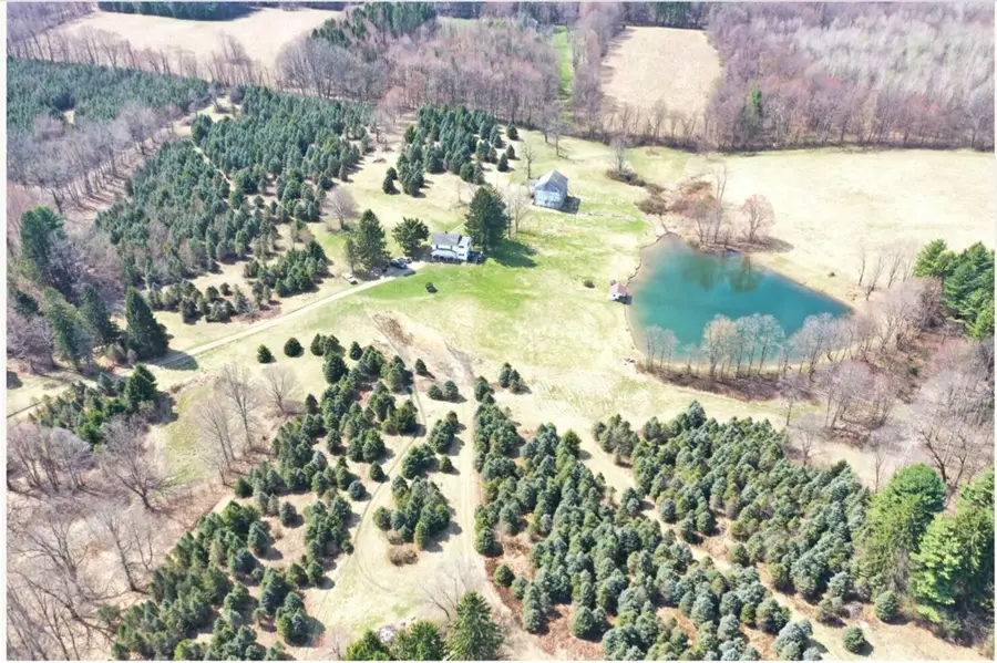 222 Sunny Meadows Ln, Utica, PA 16362 - #2