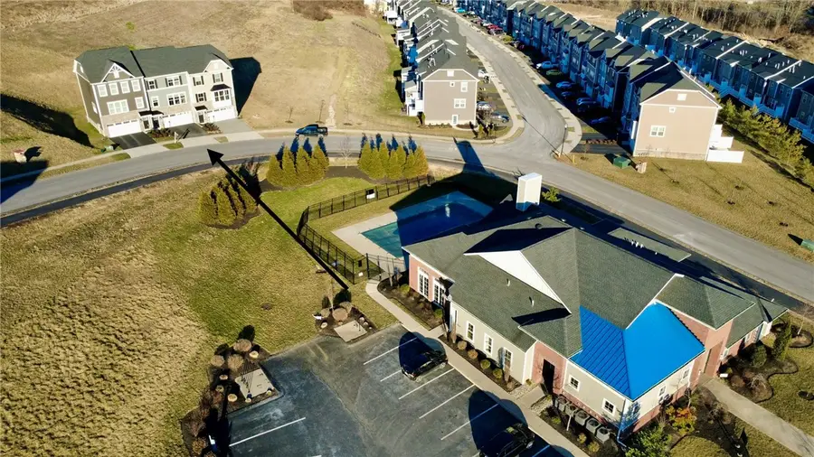 5003 Summit Dr, South Park, PA 15129 - #3