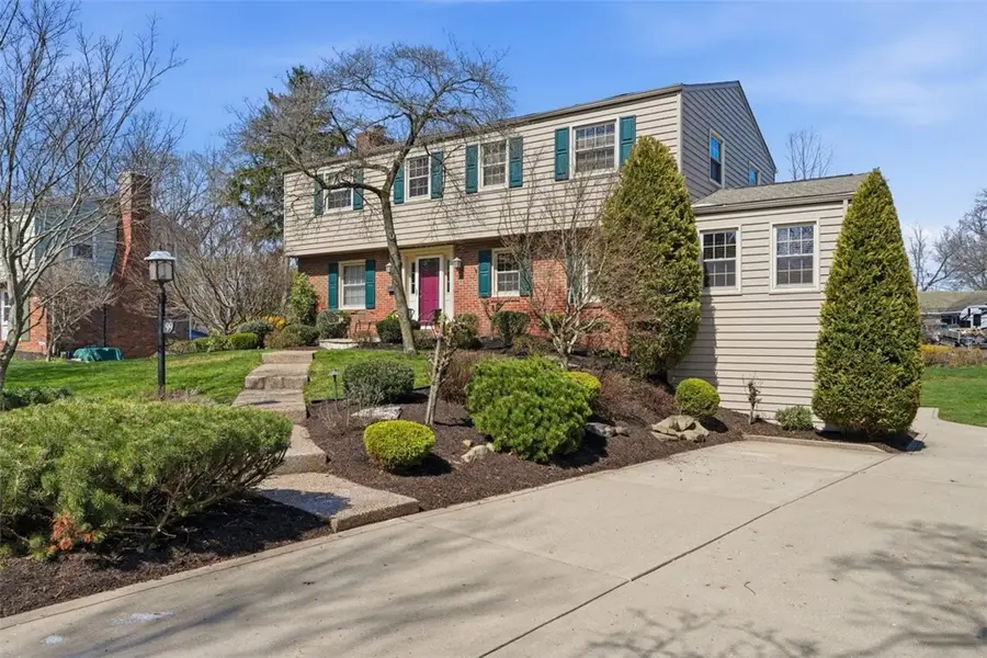 99 Morrison Dr., Pittsburgh, PA 15216 - #2