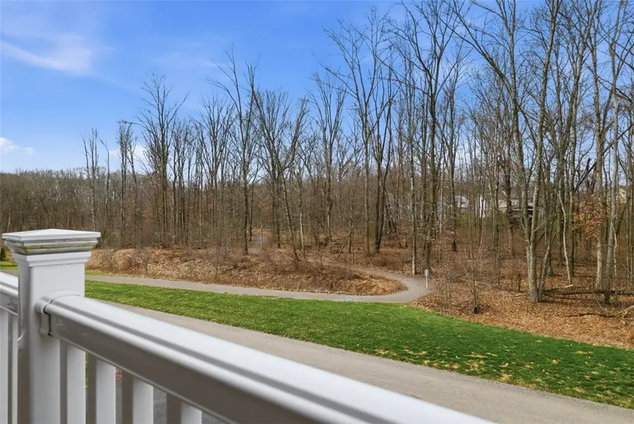 314 Cross Creek Dr, Cranberry, PA 16066 - #2