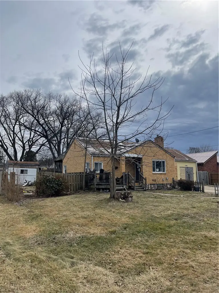 153 Alder St, New Kensington, PA 15068 - #2