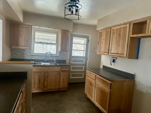 128 Sawyer Dr, Aliquippa, PA 15001 - #3