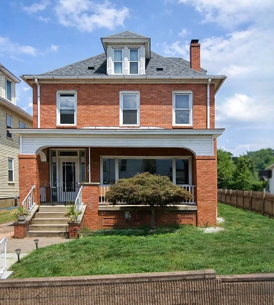 134 Murdock St, Canonsburg, PA 15317 - #1
