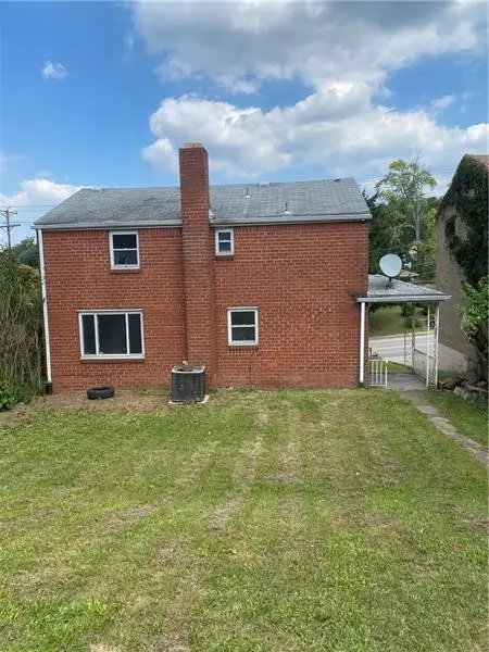 1002 Hartman St, McKeesport, PA 15132 - #2