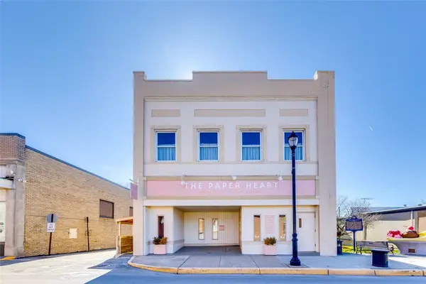 807 Ligonier St, Latrobe, PA 15650