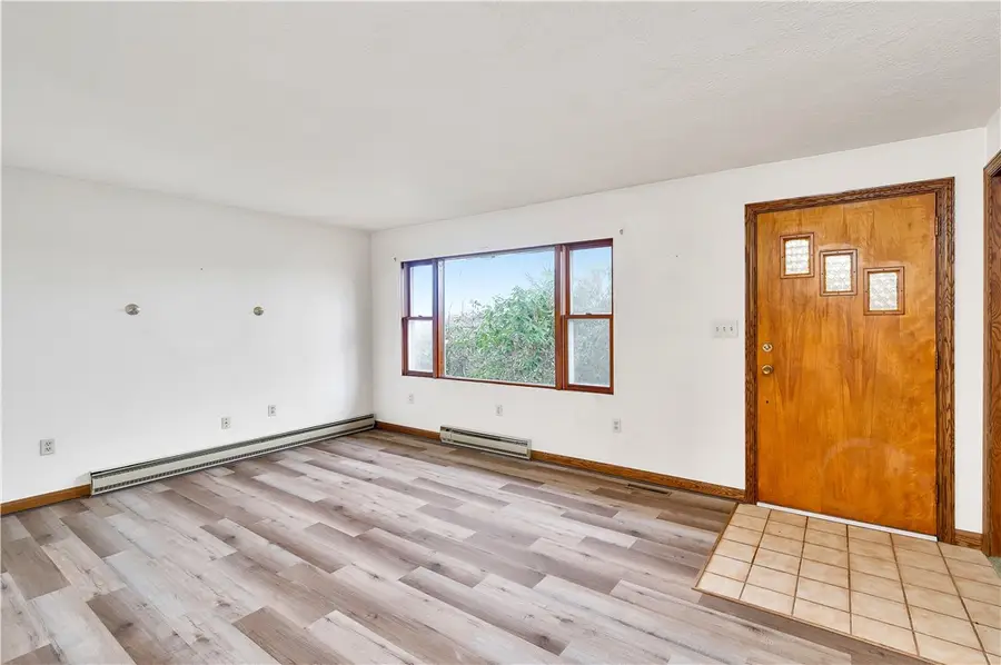 120 Braethorn Dr, Butler, PA 16001 - #3