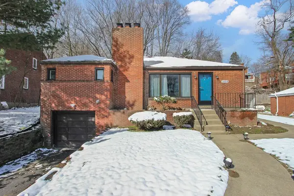 1533 Williamsburg Place, Pittsburgh, PA 15235