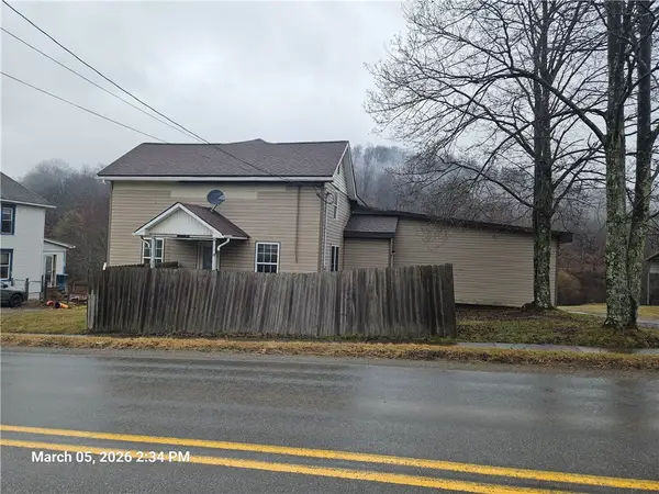 233 Main St, Bruin, PA 16022