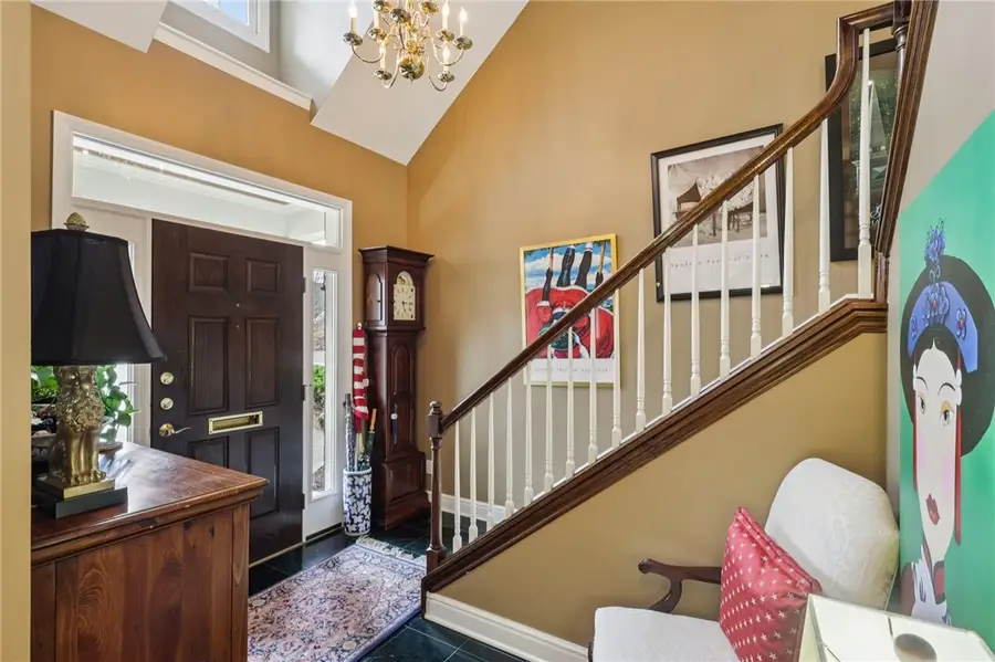 115 Haverford Cir, Pittsburgh, PA 15228 - #2