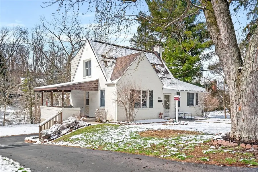 302 Elmbrook Ln, Pittsburgh, PA 15243 - #2