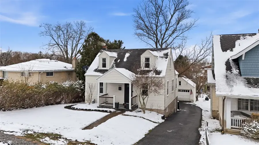 2735 Bertha St, Bethel Park, PA 15102 - #2