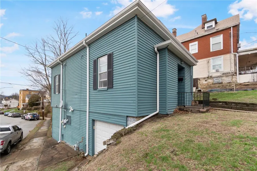 305 S School St, Pittsburgh, PA 15202 - #2