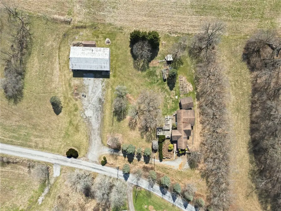 331 Martin Rd, Darlington, PA 16115 - #3