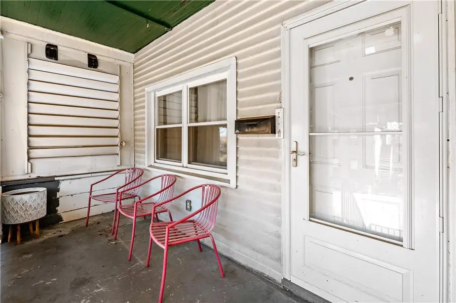 4315 Lydia St, Pittsburgh, PA 15207 - #2