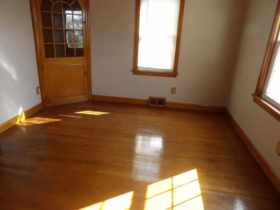 779 Highland Rd, Sharon, PA 16146 - #2