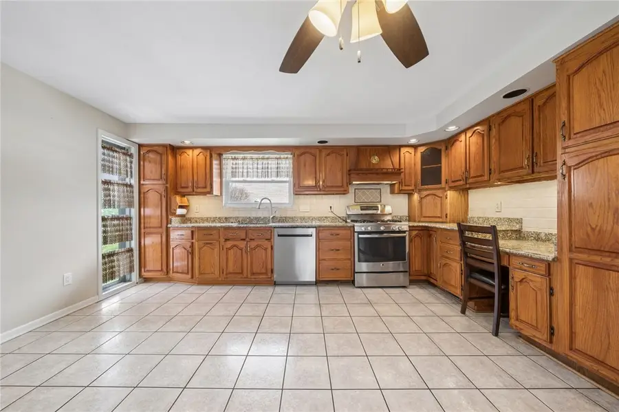 6 Marilou Dr, Jeannette, PA 15644 - #3