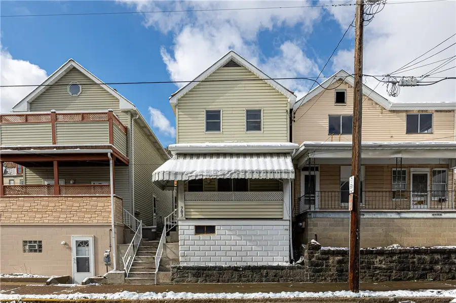 703 Washington Ave, Charleroi, PA 15022 - #2