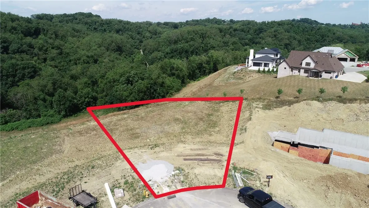 2105 Laurel Ridge Dr, Clairton, PA 15025 - #1