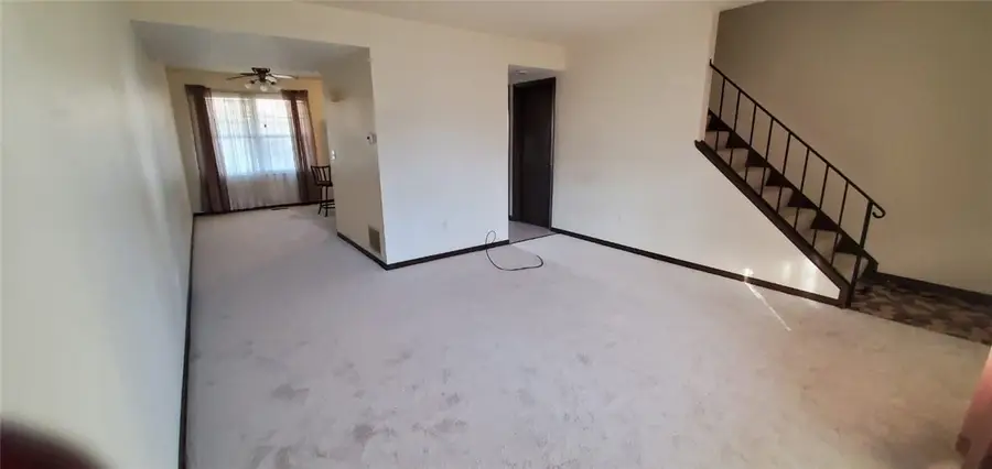 139 E Pike St, Canonsburg, PA 15317 - #3