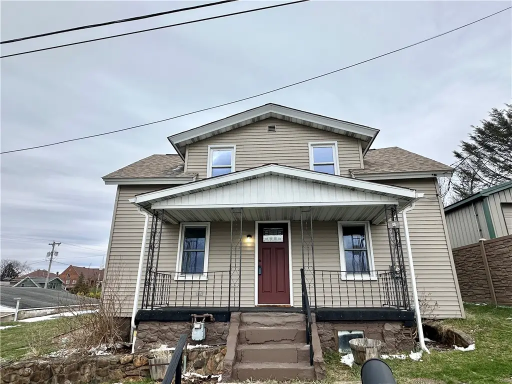 409 S Summit St, Derry, PA 15627 - #1