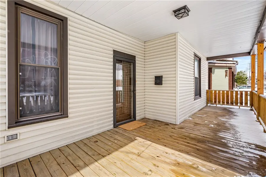 109 N Main St, Houston, PA 15342 - #2