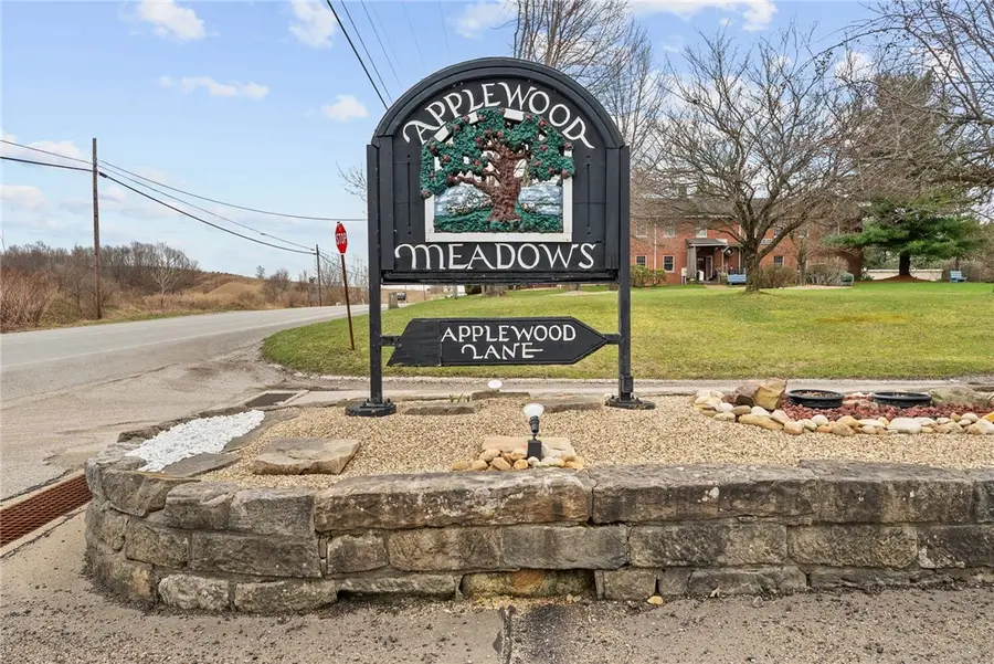 208 Hickory Knolls, Slippery Rock, PA 16057 - #2