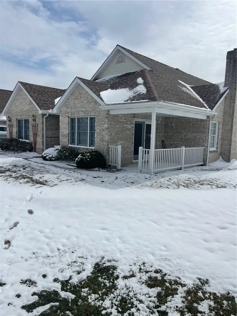 104 Woodhawk Ln, Butler, PA 16001 - #1