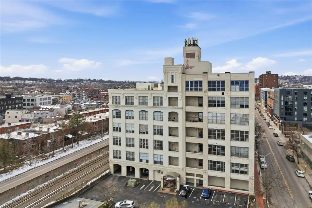 5850 Centre Ave #701, Pittsburgh, PA 15206 - #1