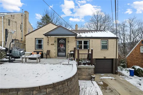 1755 Hallowell St, Pittsburgh, PA 15210