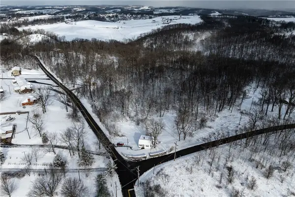 1198 Morgan Rd, Bridgeville, PA 15017