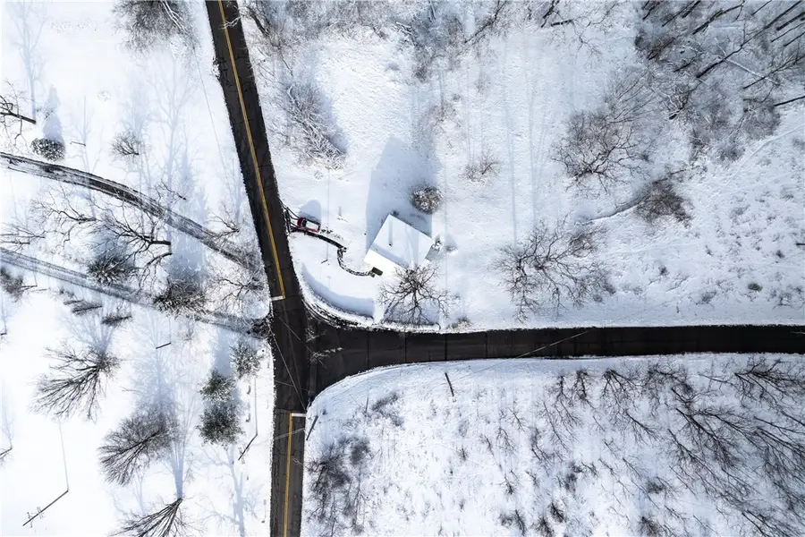 1198 Morgan Rd, Bridgeville, PA 15017 - #2