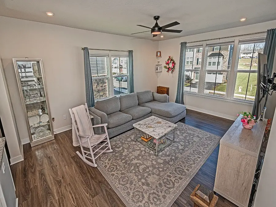 126 Lupine Dr, Mars, PA 16046 - #3