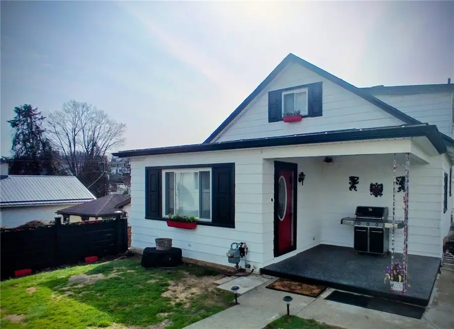 440 Olive Ave, Charleroi, PA 15022 - #2