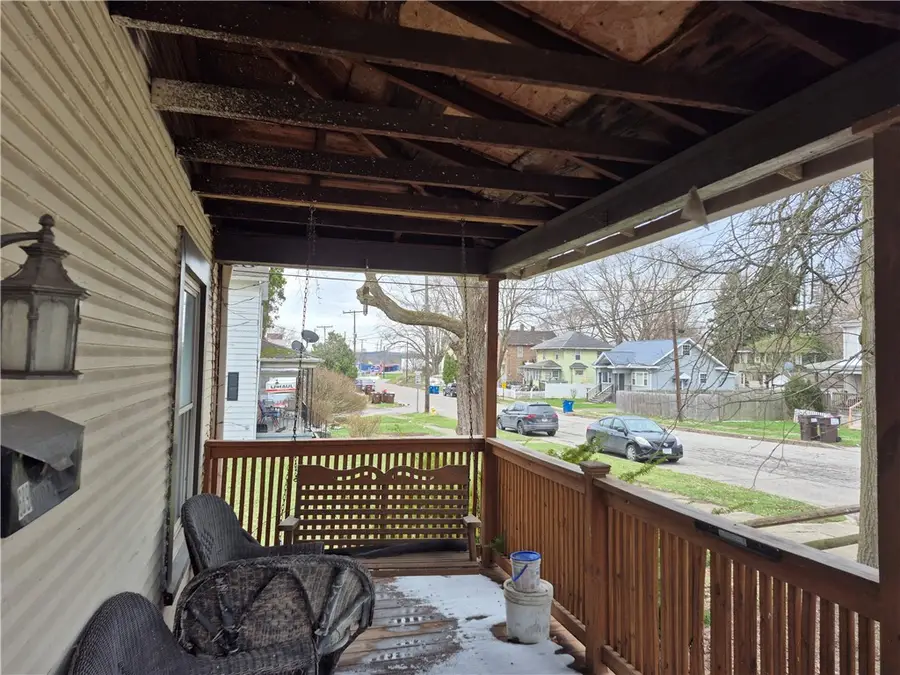 689 S State Line Rd, Sharon, PA 16146 - #3