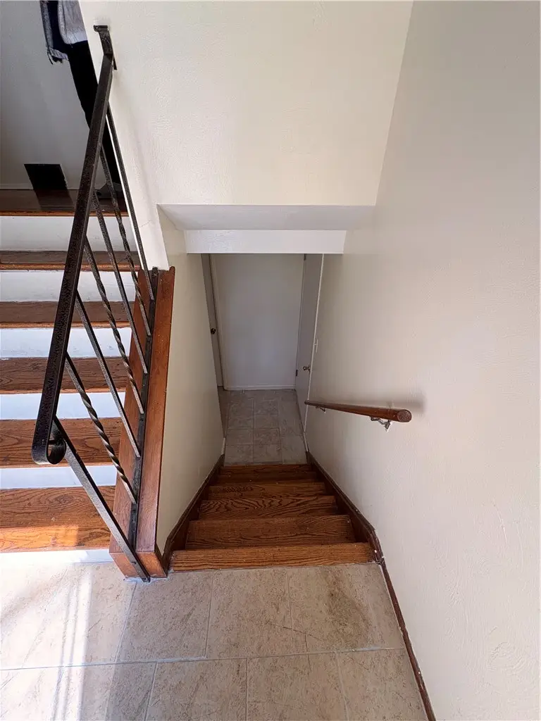 50 Dundalk Dr, Pittsburgh, PA 15235 - #2