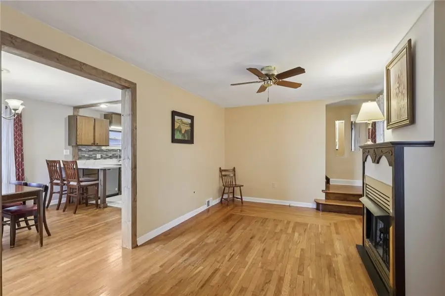 1526 Orangewood Ave, Pittsburgh, PA 15216 - #3