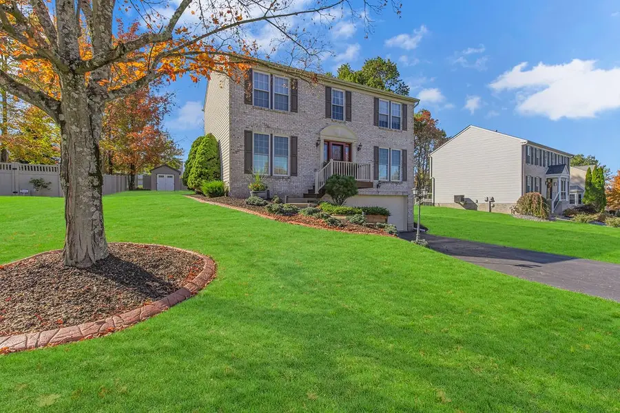 243 Edgewood Dr, Beaver, PA 15009 - #2